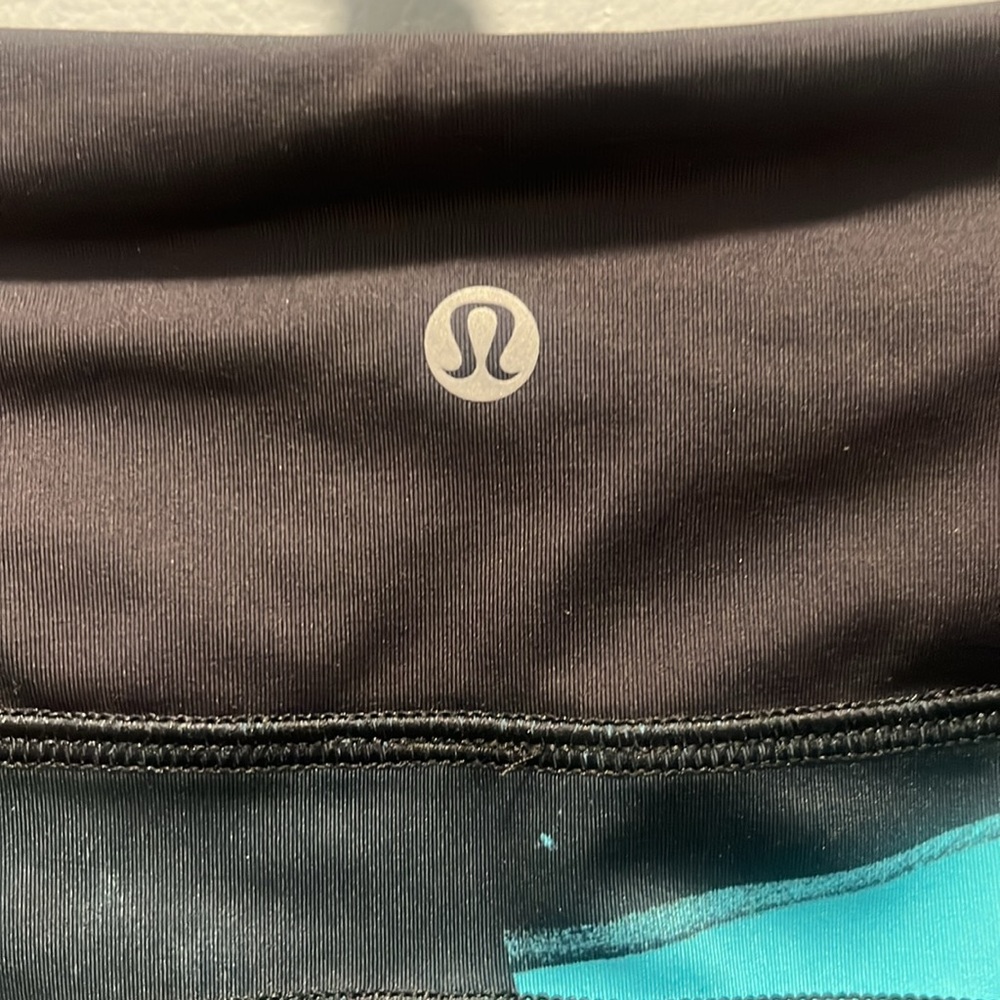 Lululemon leggings - Picture 8 of 10